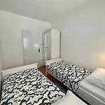 In 43208