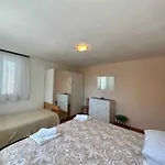 In 43208