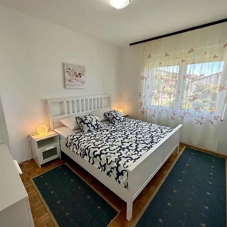 In 43208 شقة دْغاماي